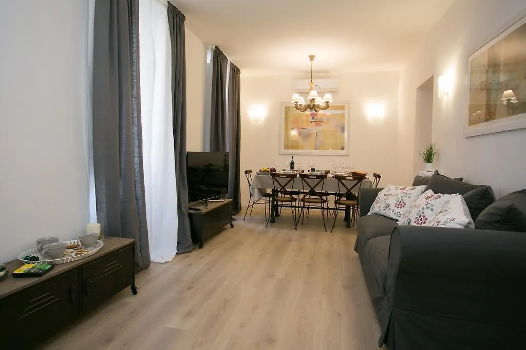 Thebestinrome Piazza Del Popolo - Vico Apartment Rome